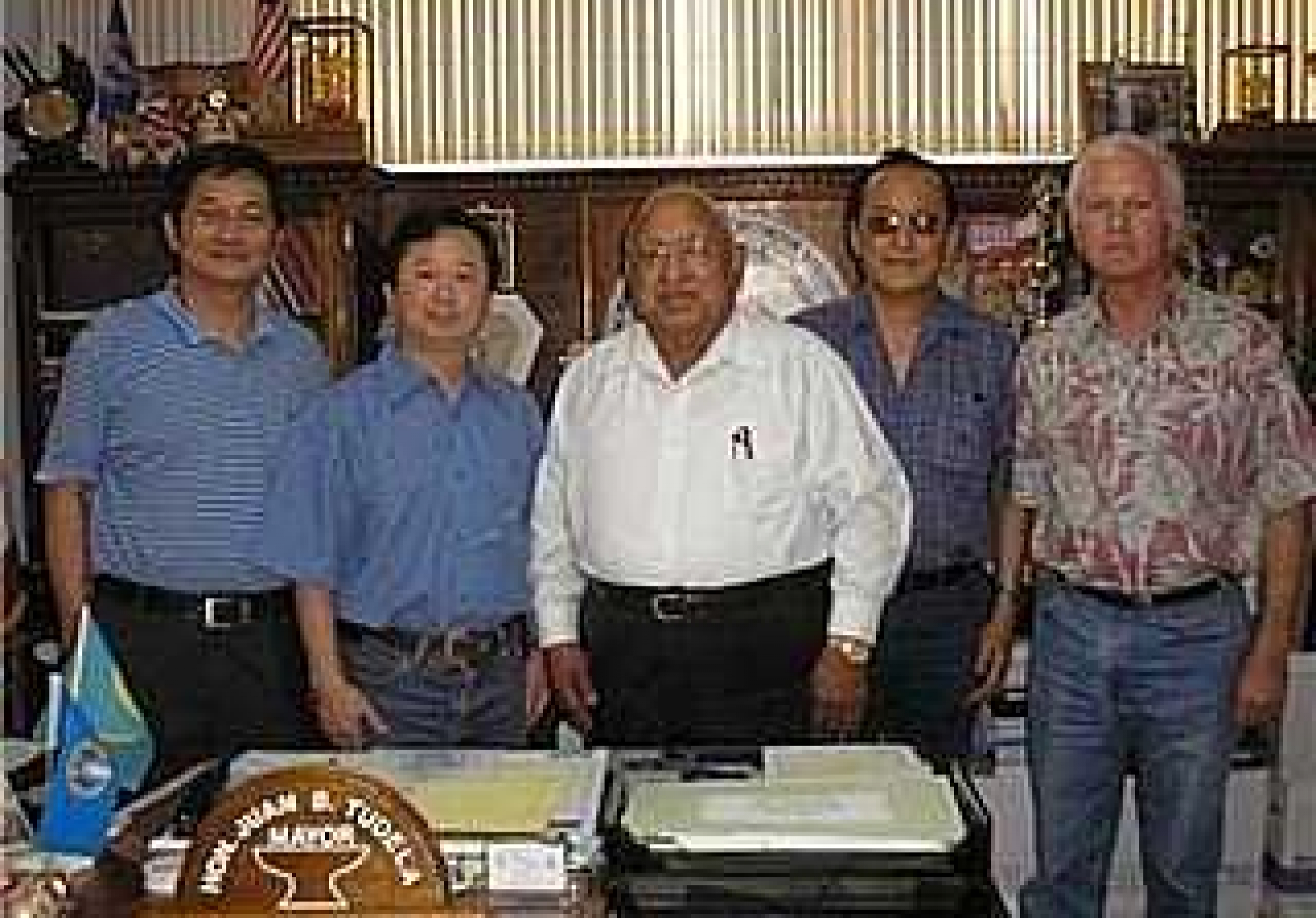 2007年3月7日總會長Mr.James Sung 在塞班主持北瑪政府傳統醫學會務